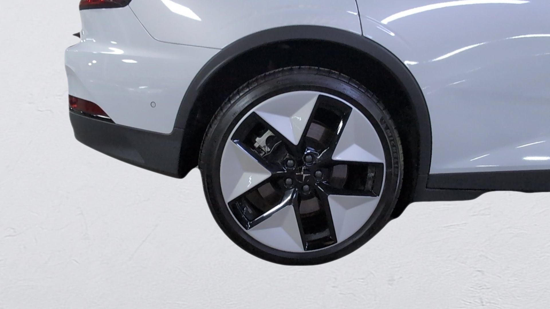 Certified 2023 Polestar Polestar 2 w/ Pilot Pack AWD/4WD image 24