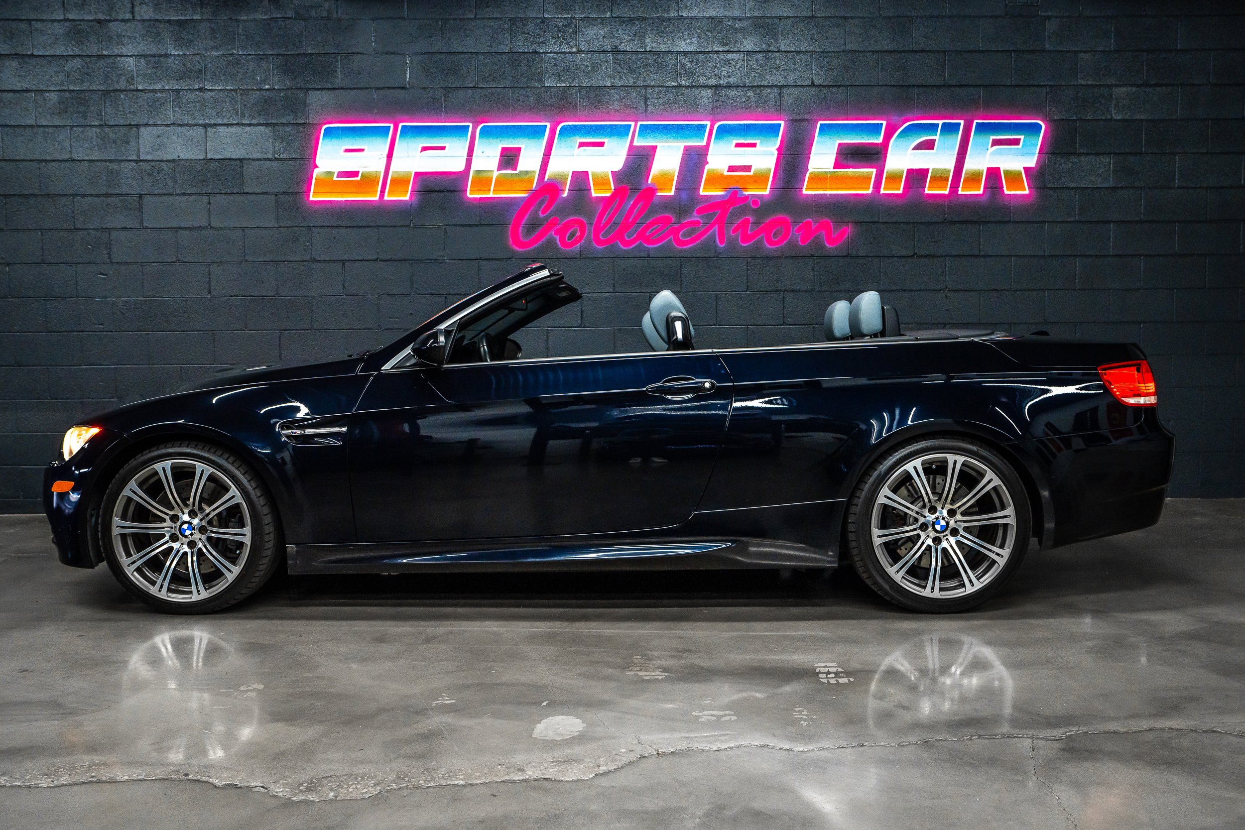 Used 2008 BMW M3 Convertible RWD image 2