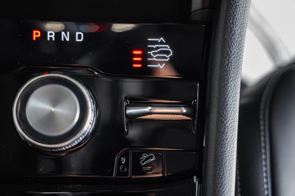 New 2025 Jeep Grand Cherokee Overland w/ Adv Protech Group III image 28