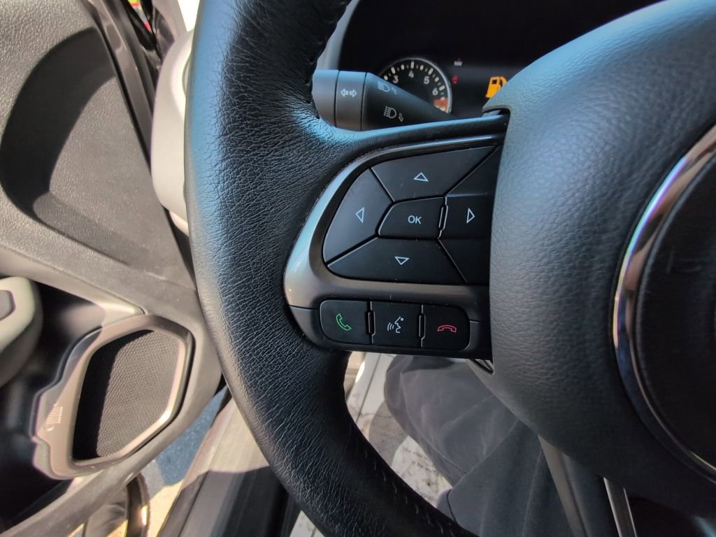 Used 2021 Jeep Renegade Limited image 20