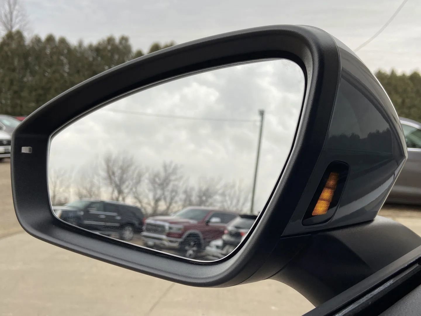 Used 2023 Volkswagen ID.4 Pro S image 10