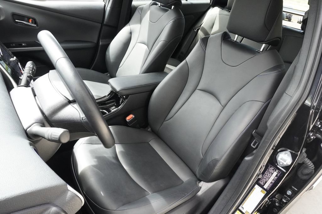 Used 2017 Toyota Prius Four Touring w/ Premium Convenience Package image 20