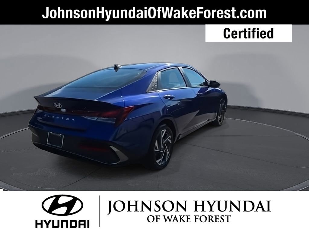 Certified 2025 Hyundai Elantra Sport w/ Cargo Package FWD image 8