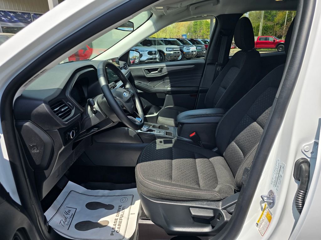 Used 2025 Ford Escape Active w/ Tech Pack #1 image 10