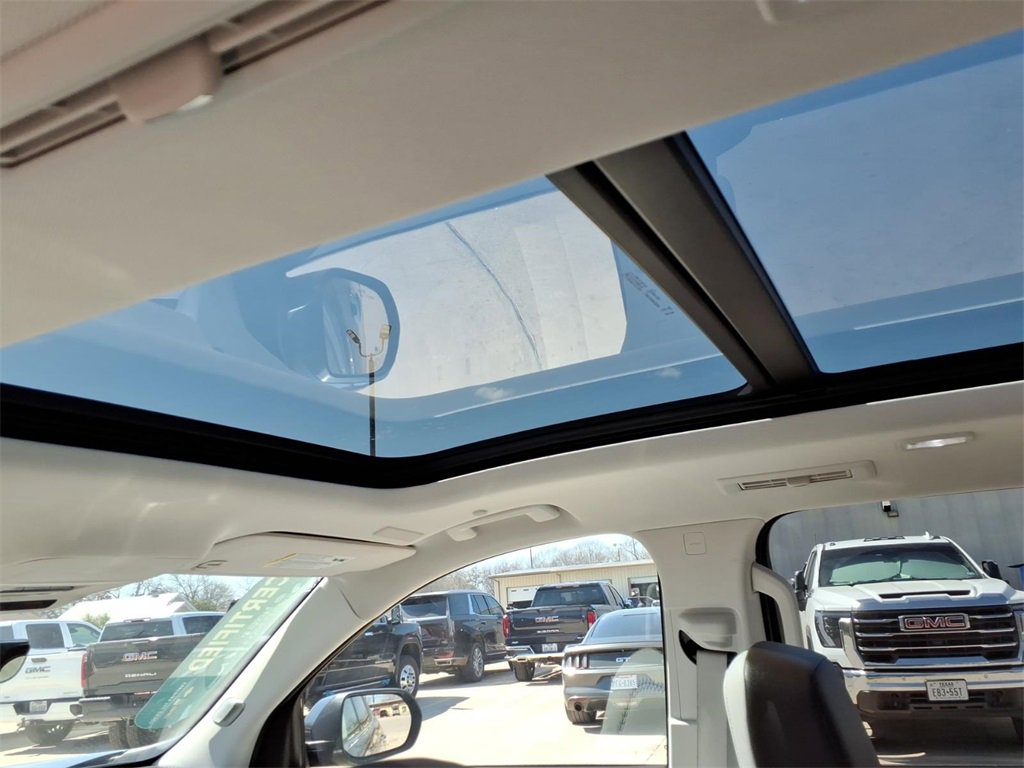 Certified 2025 GMC Acadia Denali w/ Super Cruise Package image 15