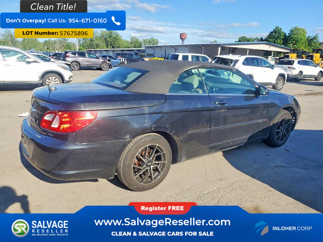 Used 2008 Chrysler Sebring Touring w/ Electronics Convenience Group FWD image 4