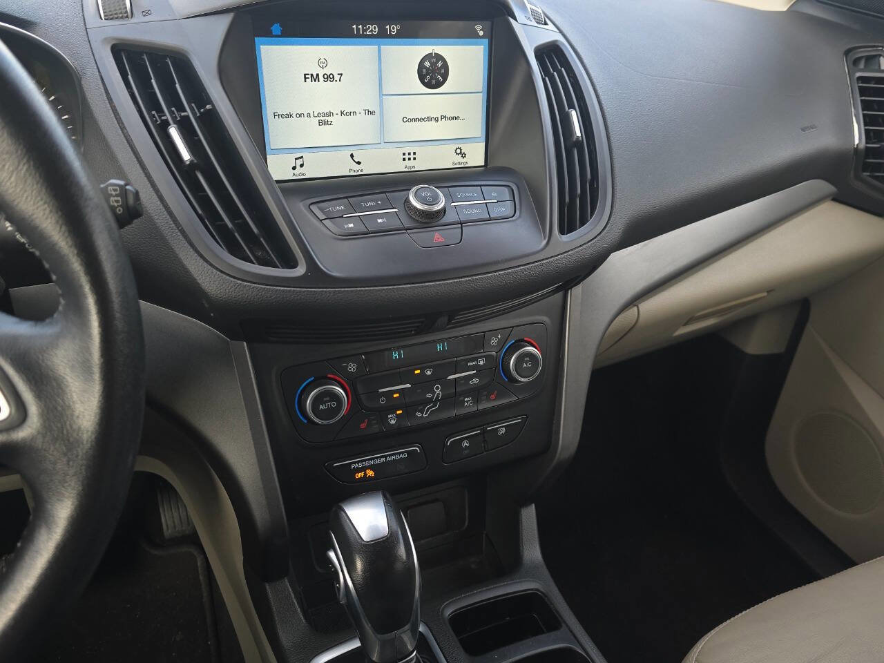 Used 2018 Ford Escape SEL image 62