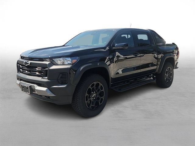 New 2026 Chevrolet Colorado Trail Boss w/ Midnight Edition AWD/4WD image 2