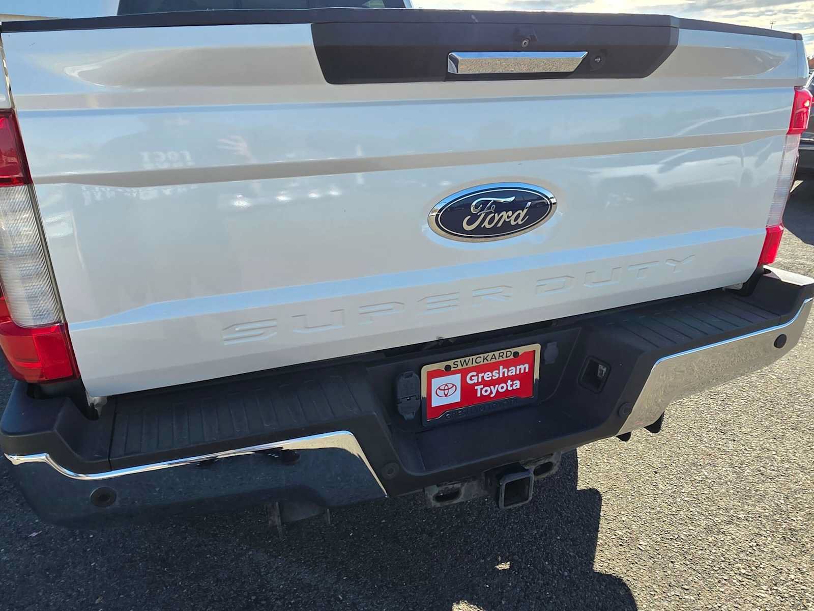 Used 2017 Ford F350 Lariat w/ Chrome Package AWD/4WD image 14