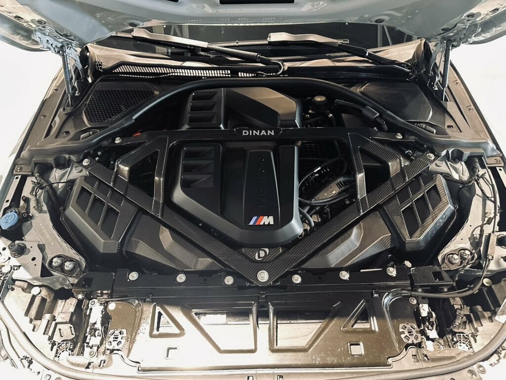 Used 2024 BMW M2 RWD image 9