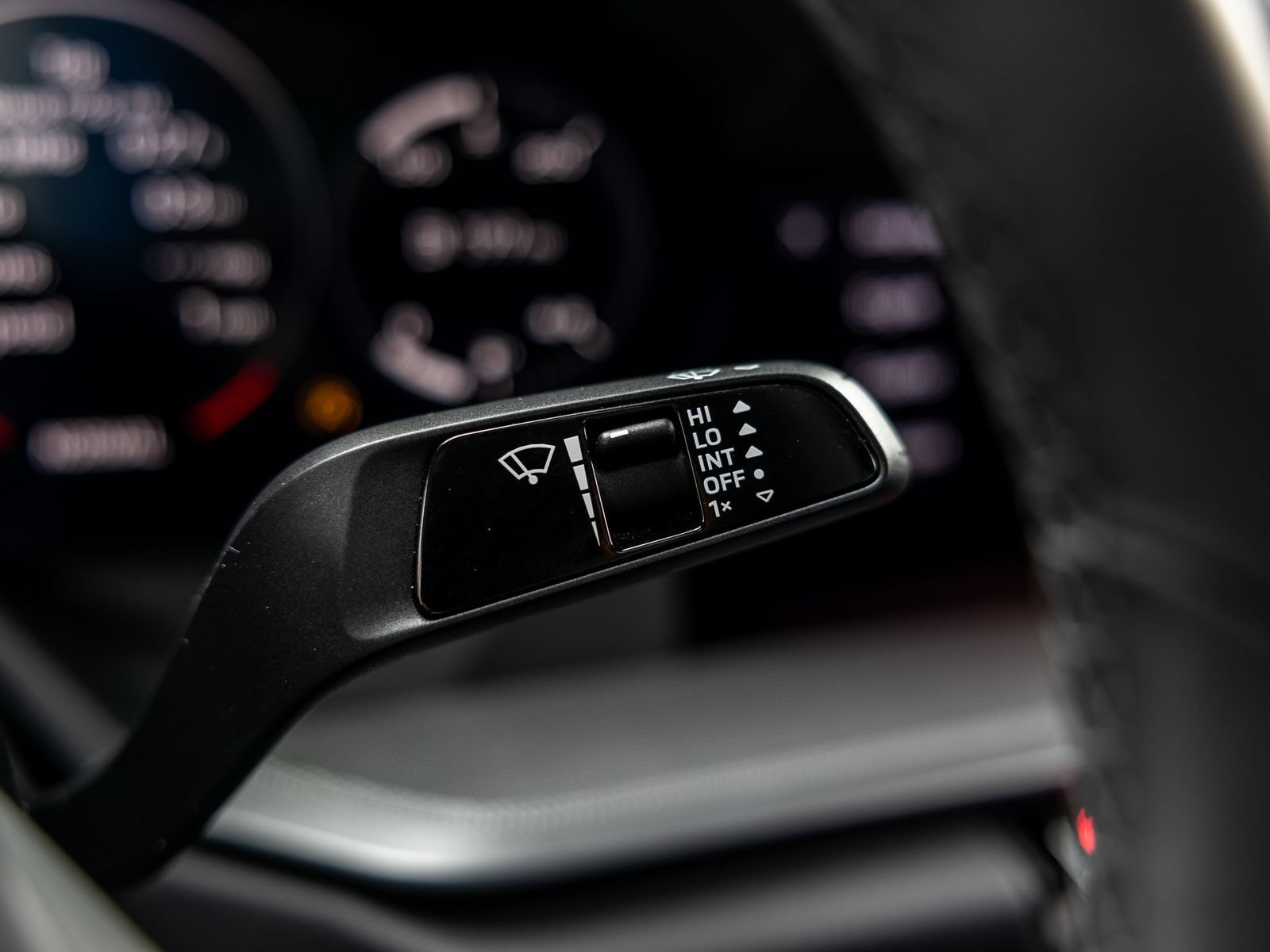 Certified 2024 Porsche 911 Carrera RWD image 29