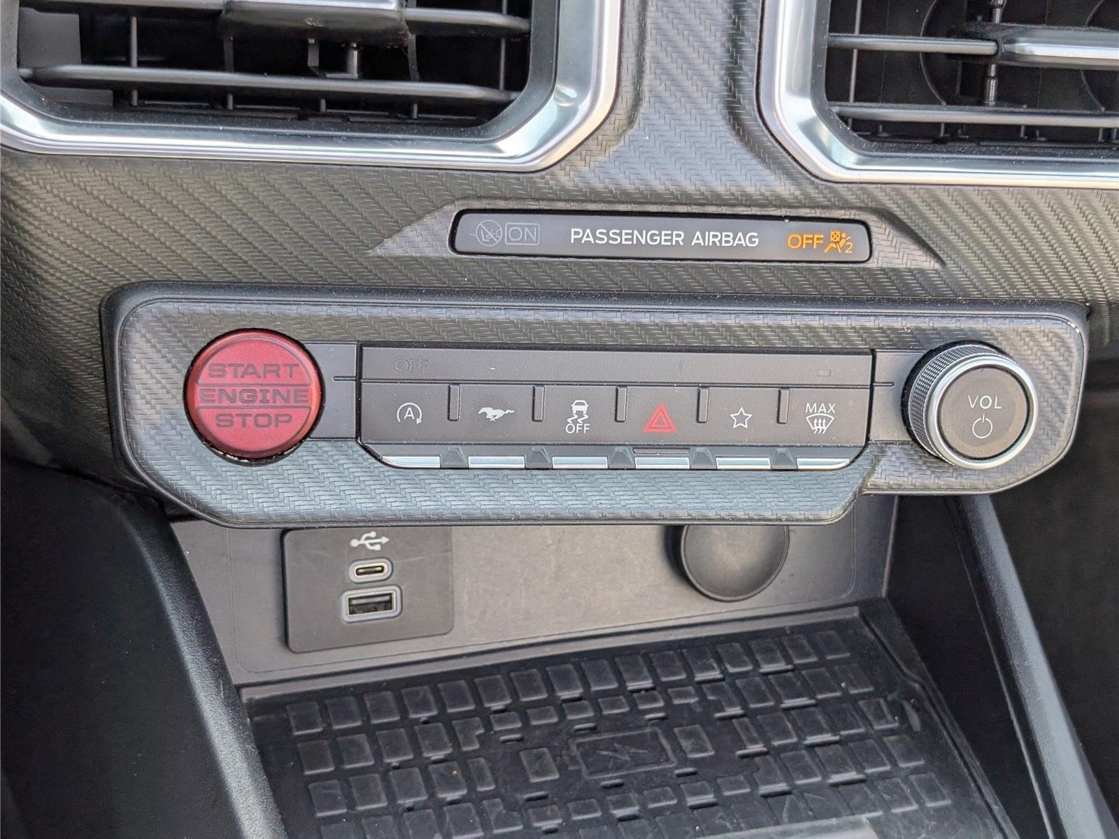 Used 2024 Ford Mustang Premium RWD image 23
