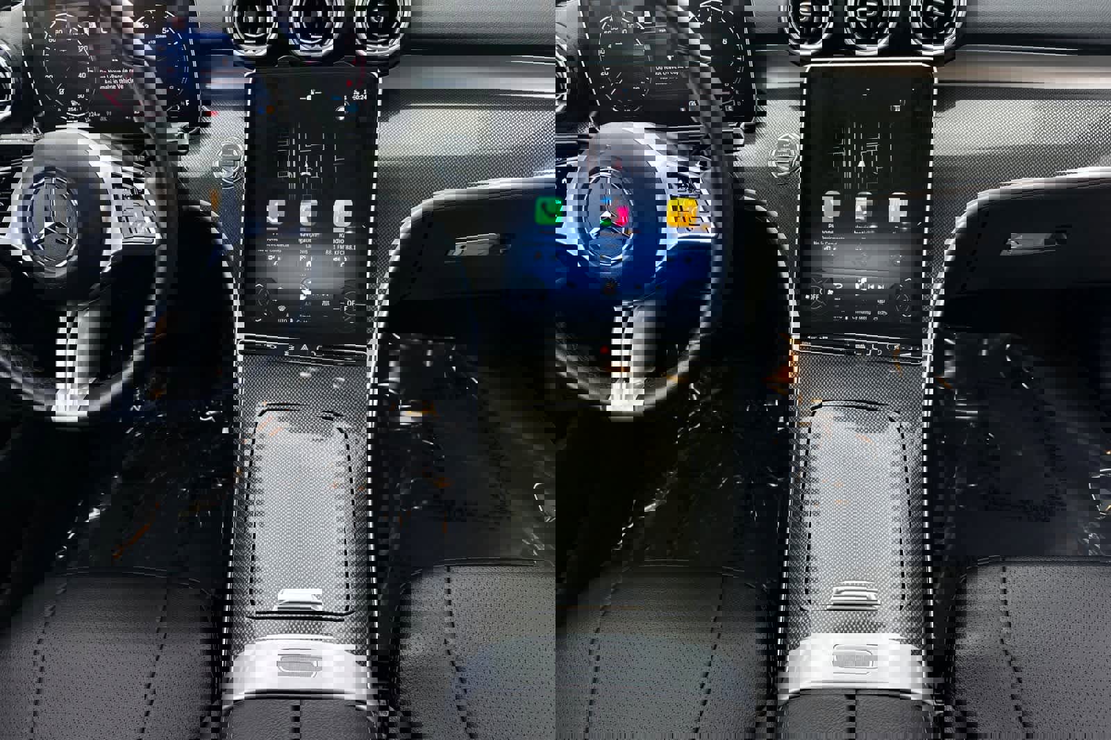 Used 2024 Mercedes-Benz CLE 300 4MATIC Coupe image 4