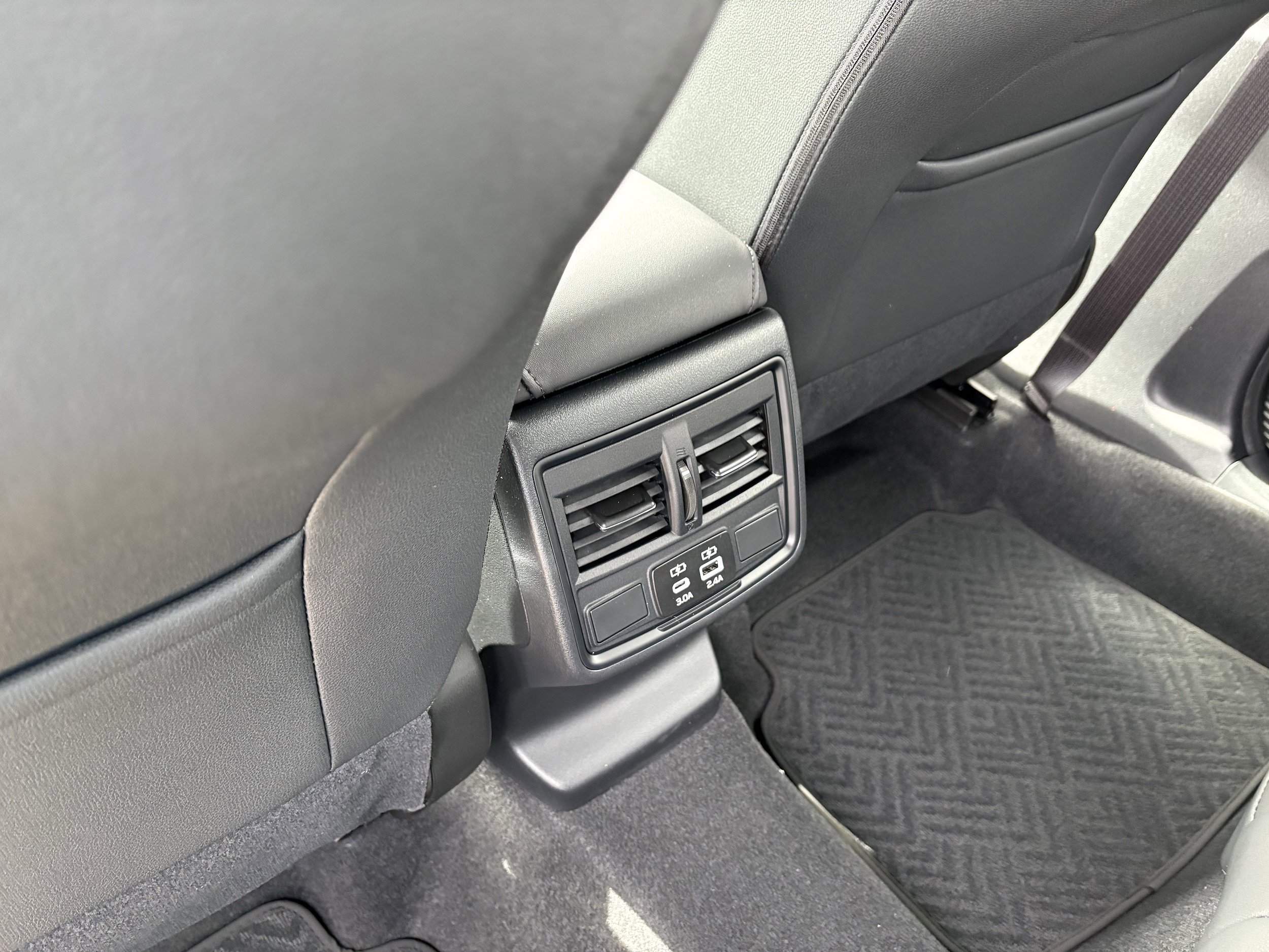 New 2026 Subaru Outback Premium AWD/4WD image 32