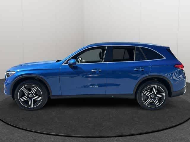 Certified 2026 Mercedes-Benz GLC 300 4MATIC image 3