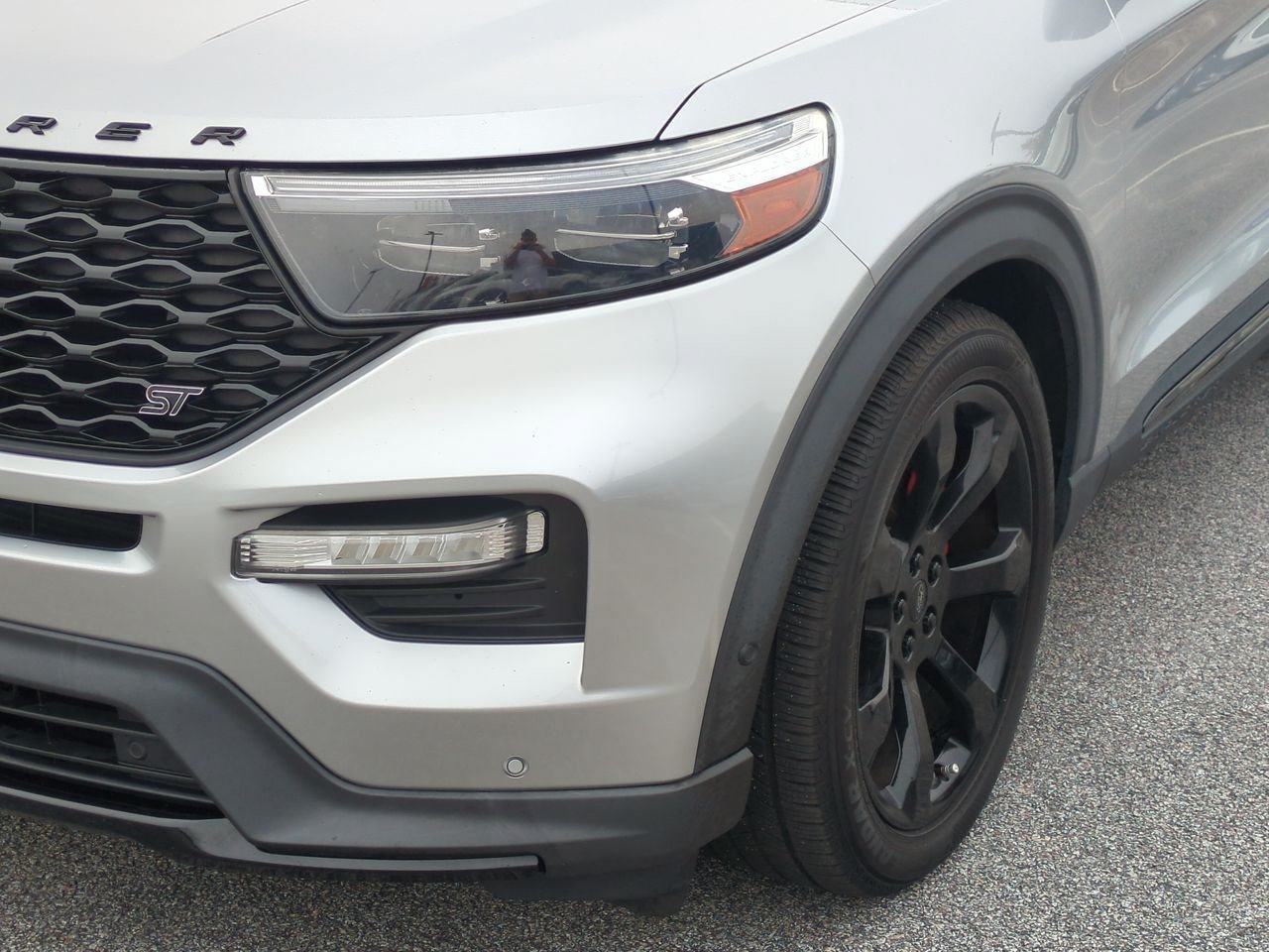Used 2020 Ford Explorer ST w/ ST Street Pack AWD/4WD image 10