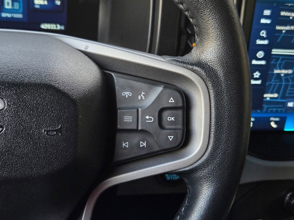 Used 2023 Ford Bronco Badlands image 24