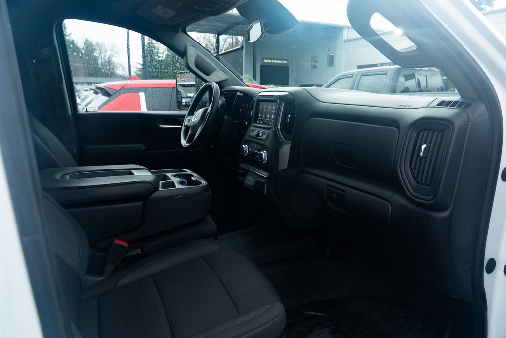 Used 2024 GMC Sierra 3500 Pro w/ Fleet Convenience Package image 24