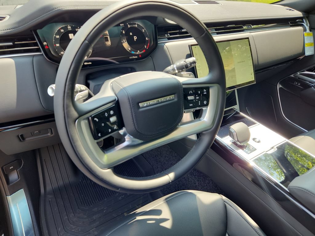 New 2026 Land Rover Range Rover SE AWD/4WD image 15