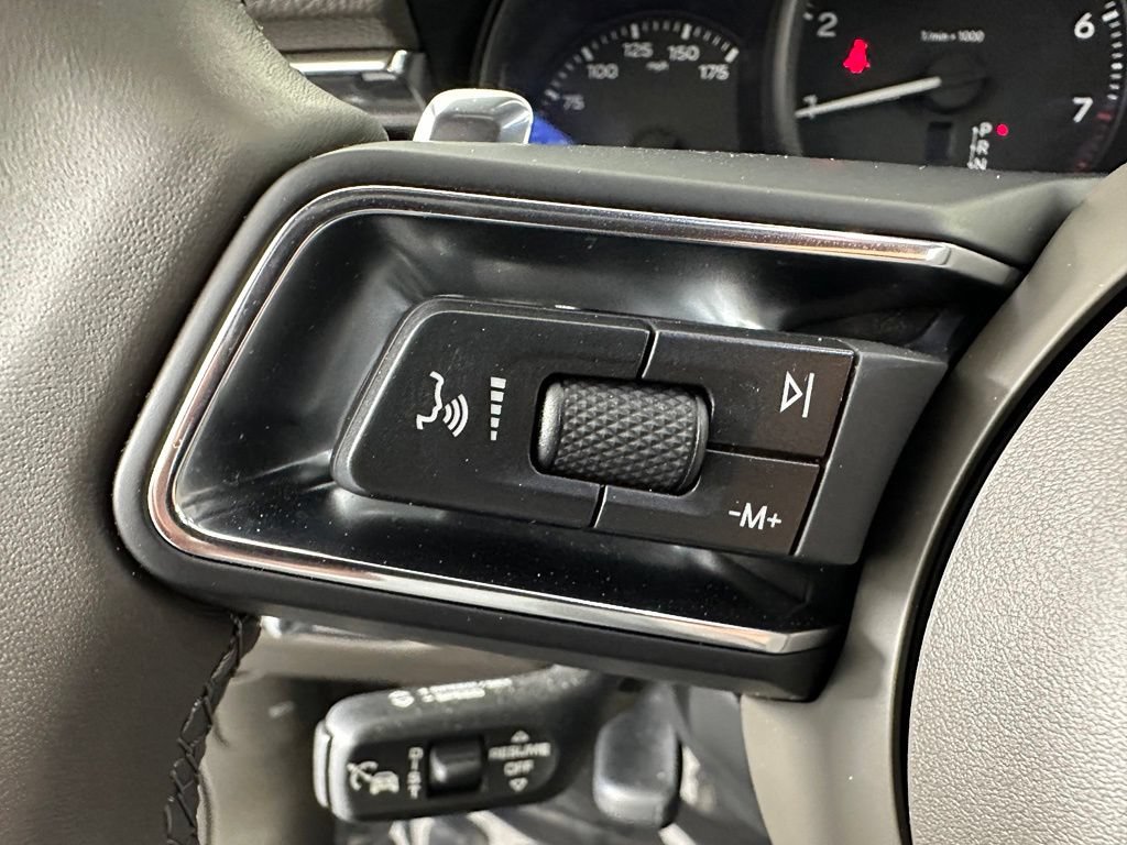 Certified 2026 Porsche Macan Turbo AWD/4WD image 26