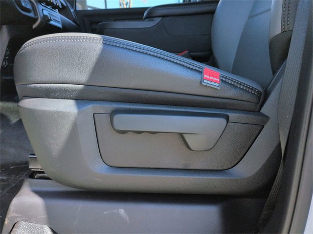 New 2026 RAM 4500 Tradesman w/ Chrome Appearance Group image 20