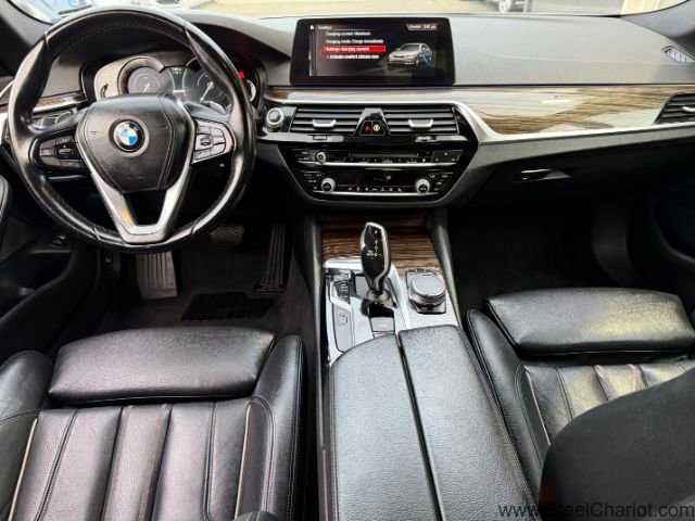 Used 2019 BMW 530e w/ Premium Package image 12