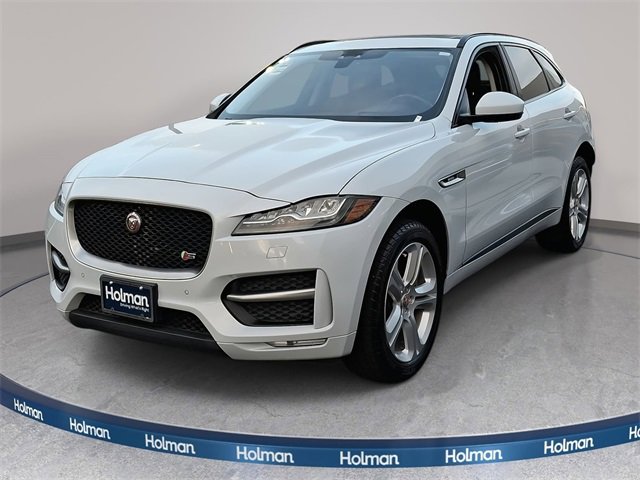 Used 2017 Jaguar F-PACE R-Sport image 1