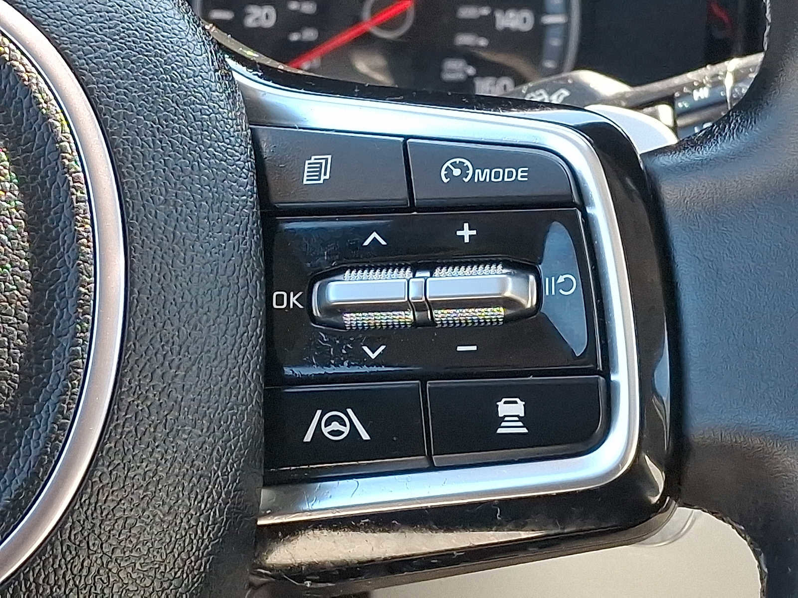 Used 2023 Kia Sorento EX image 23