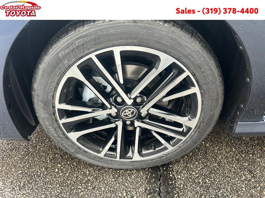 New 2026 Toyota Camry Hybrid image 21