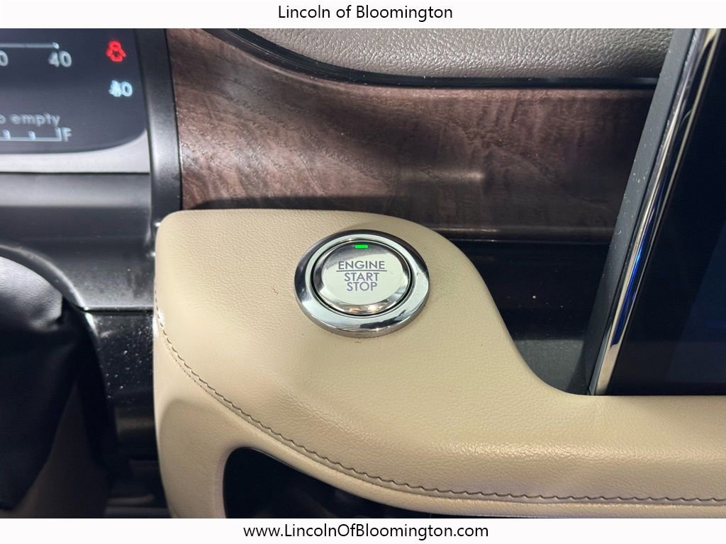 Used 2021 Lincoln Aviator Reserve w/ Equipment Group 202A image 37