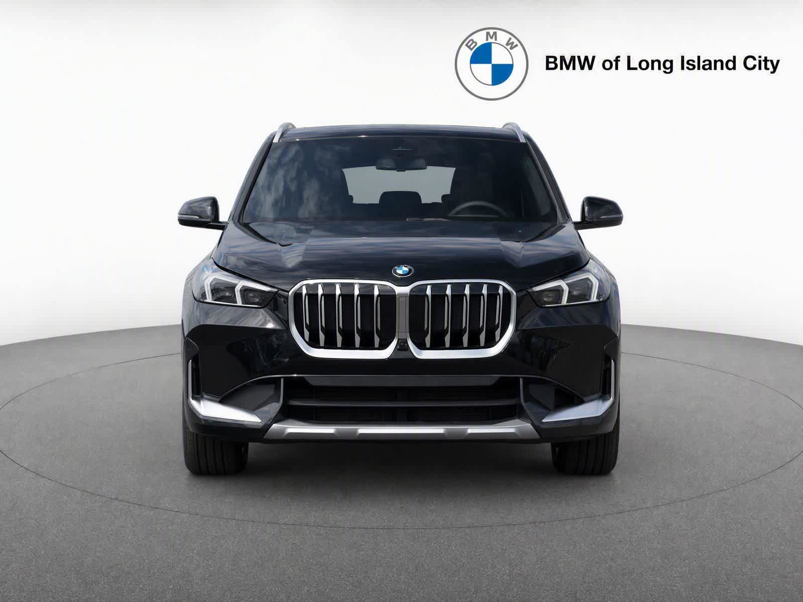 New 2026 BMW X1 xDrive28i w/ Technology Package AWD/4WD image 2