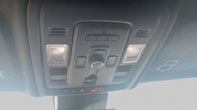 Used 2023 GMC Yukon Denali AWD/4WD image 20
