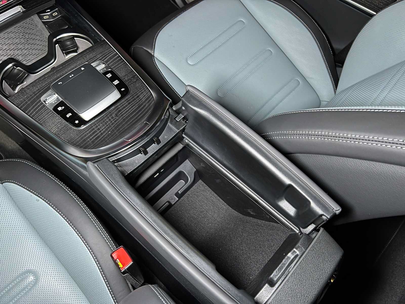 Certified 2025 Mercedes-Benz G 550 image 33
