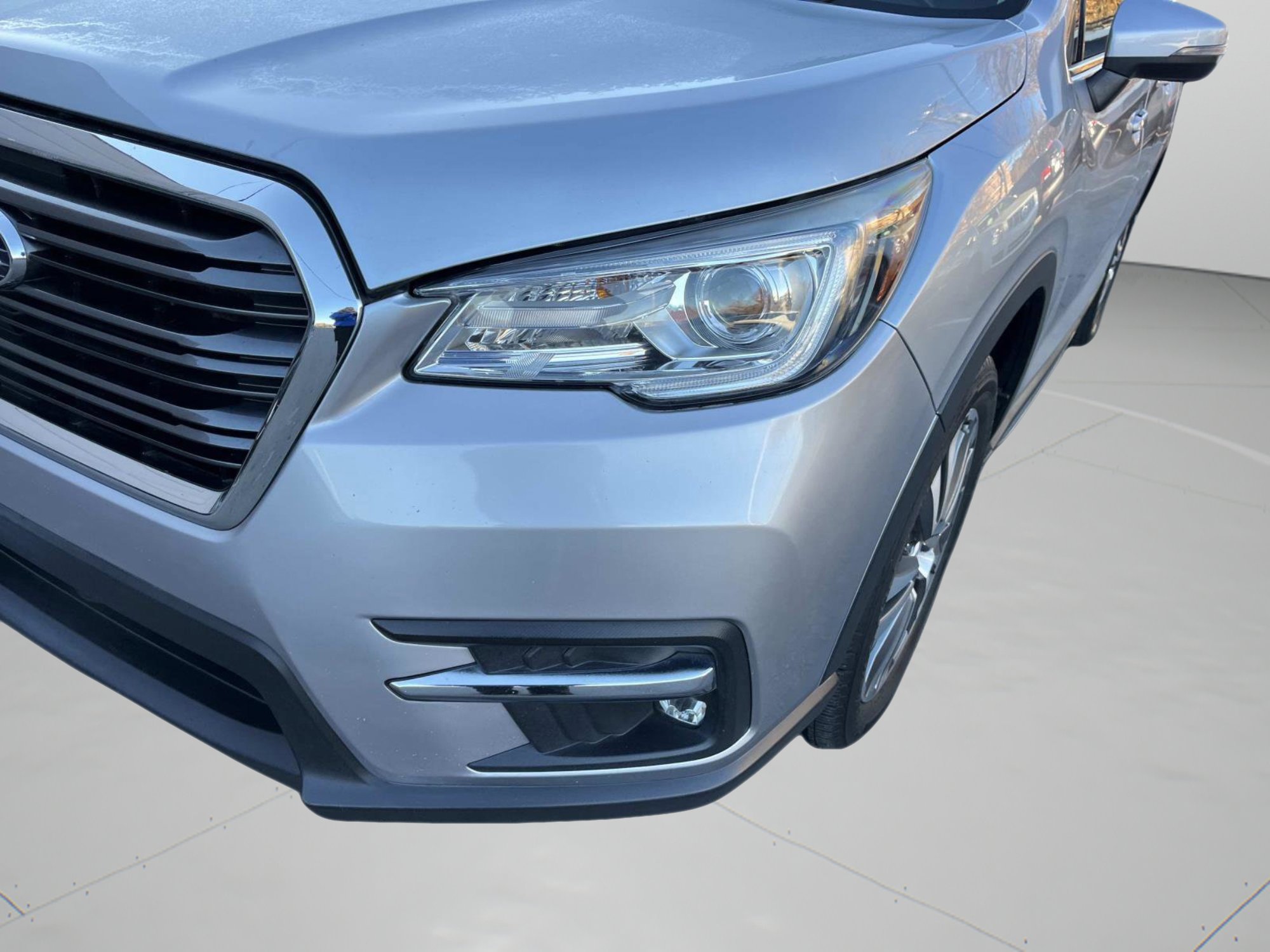 Used 2022 Subaru Ascent Limited w/ Technology Package image 9