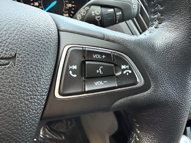 Used 2018 Ford Escape Titanium AWD/4WD image 20