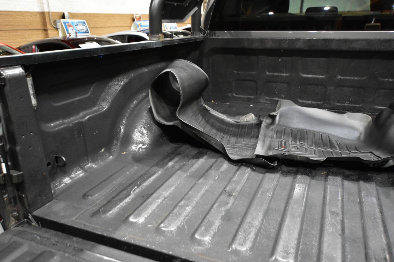 Used 2017 RAM 1500 Express w/ Express Value Package AWD/4WD image 43