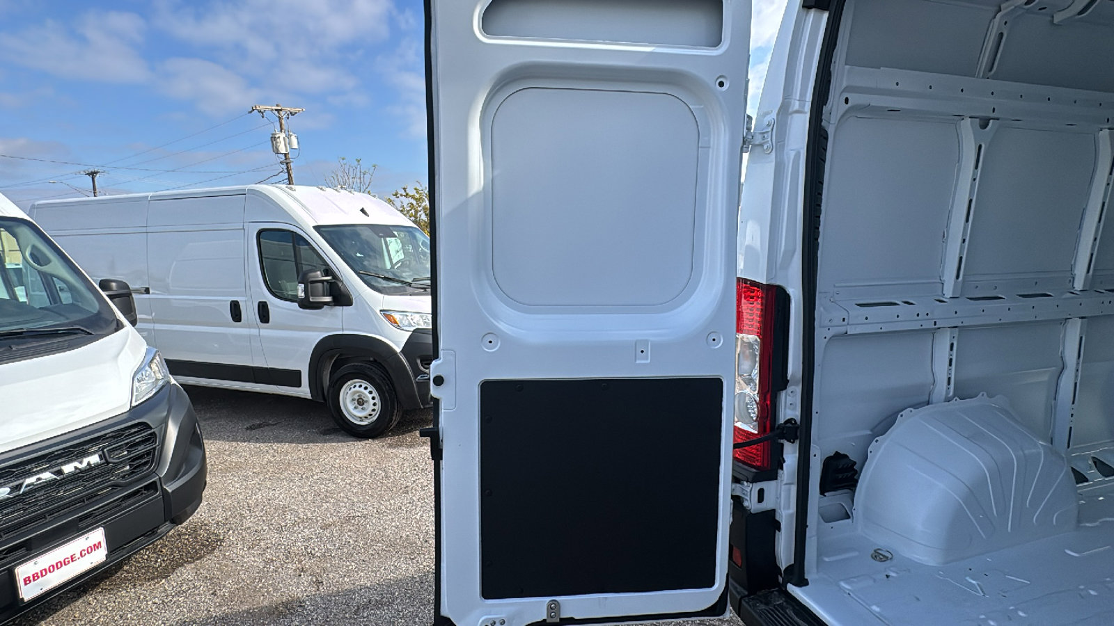 New 2026 RAM ProMaster 2500 image 15