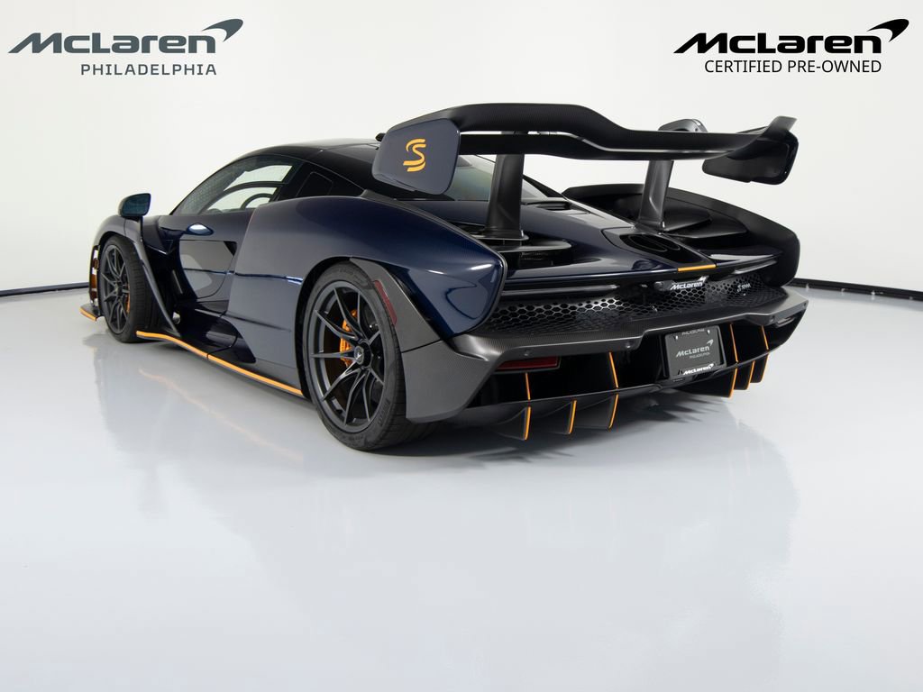 Used 2019 McLaren Senna image 7