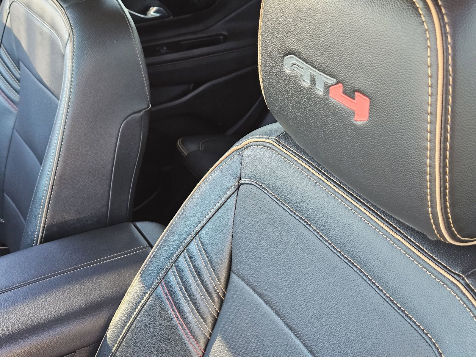 Certified 2023 GMC Terrain AT4 image 32