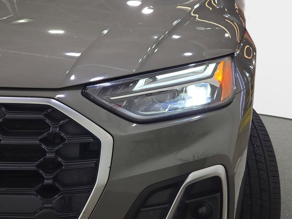 Used 2023 Audi Q5 2.0T Premium w/ Convenience Package image 30