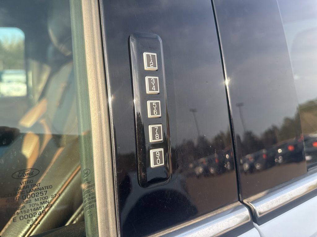 Used 2024 Ford F350 King Ranch image 12