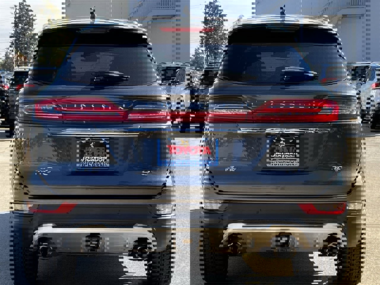 Used 2019 Lincoln MKC Reserve image 5