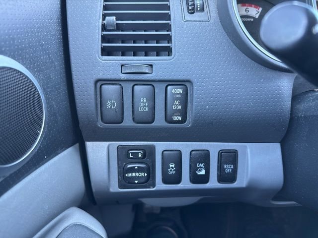 Used 2014 Toyota Tacoma 4x4 Double Cab w/ TRD Off-Road Package image 15
