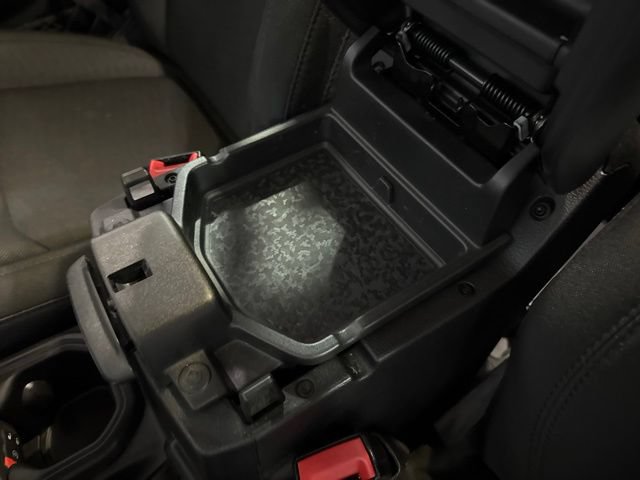 Used 2020 Jeep Wrangler Unlimited Sport AWD/4WD image 16