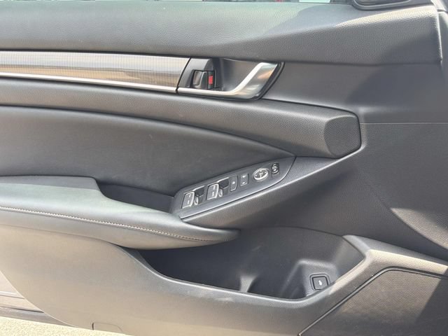 Used 2020 Honda Accord Sport image 17