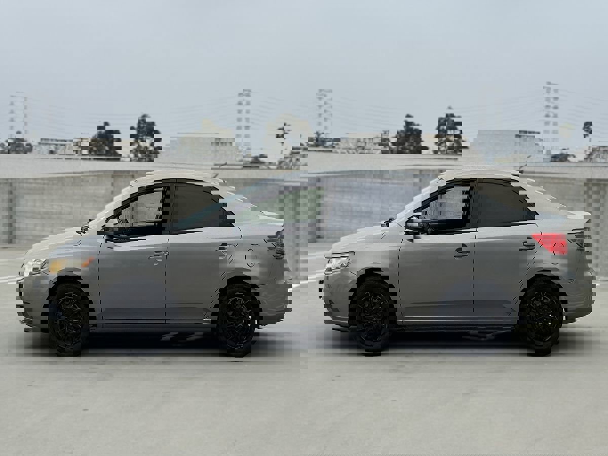 Used 2012 Kia Forte EX image 10