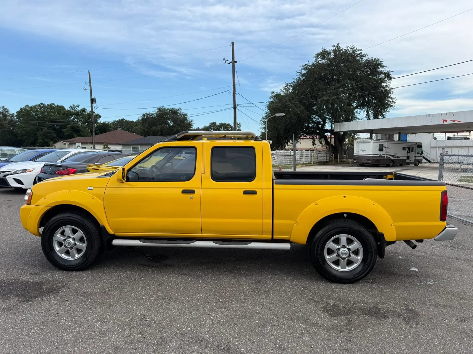 Used 2003 Nissan Frontier SE AWD/4WD image 8
