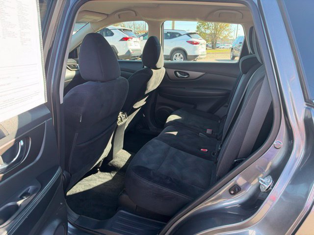 Used 2014 Nissan Rogue S FWD image 10