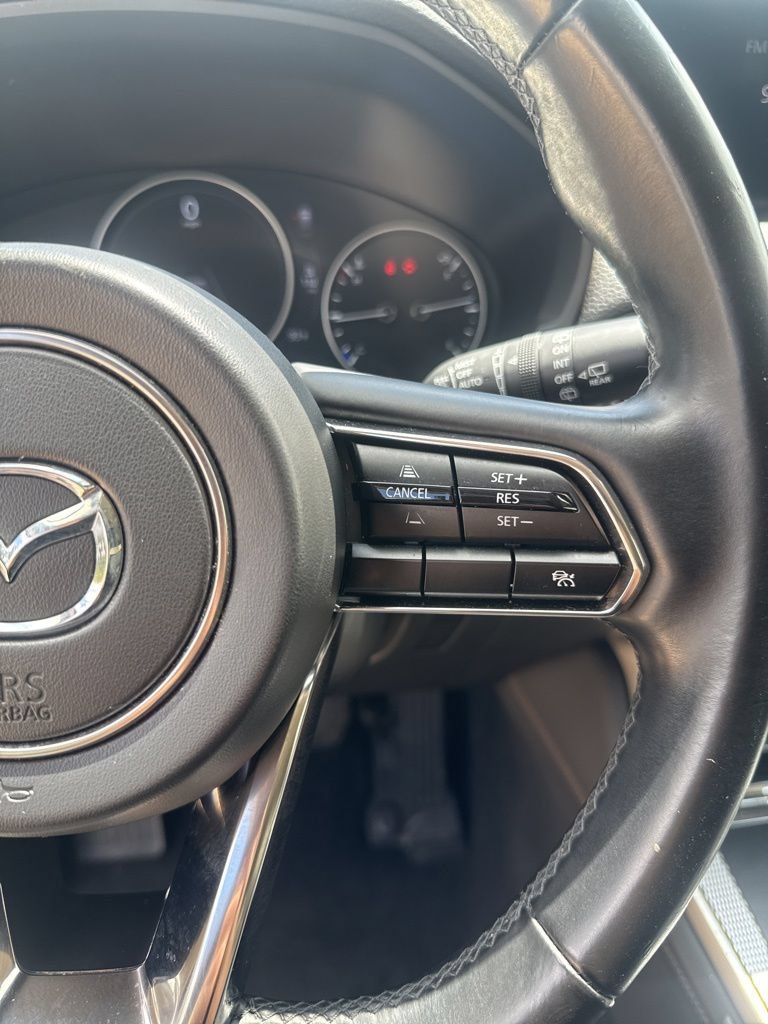 Certified 2025 MAZDA CX-70 3.3 Turbo w/ Preferred Package AWD/4WD image 12