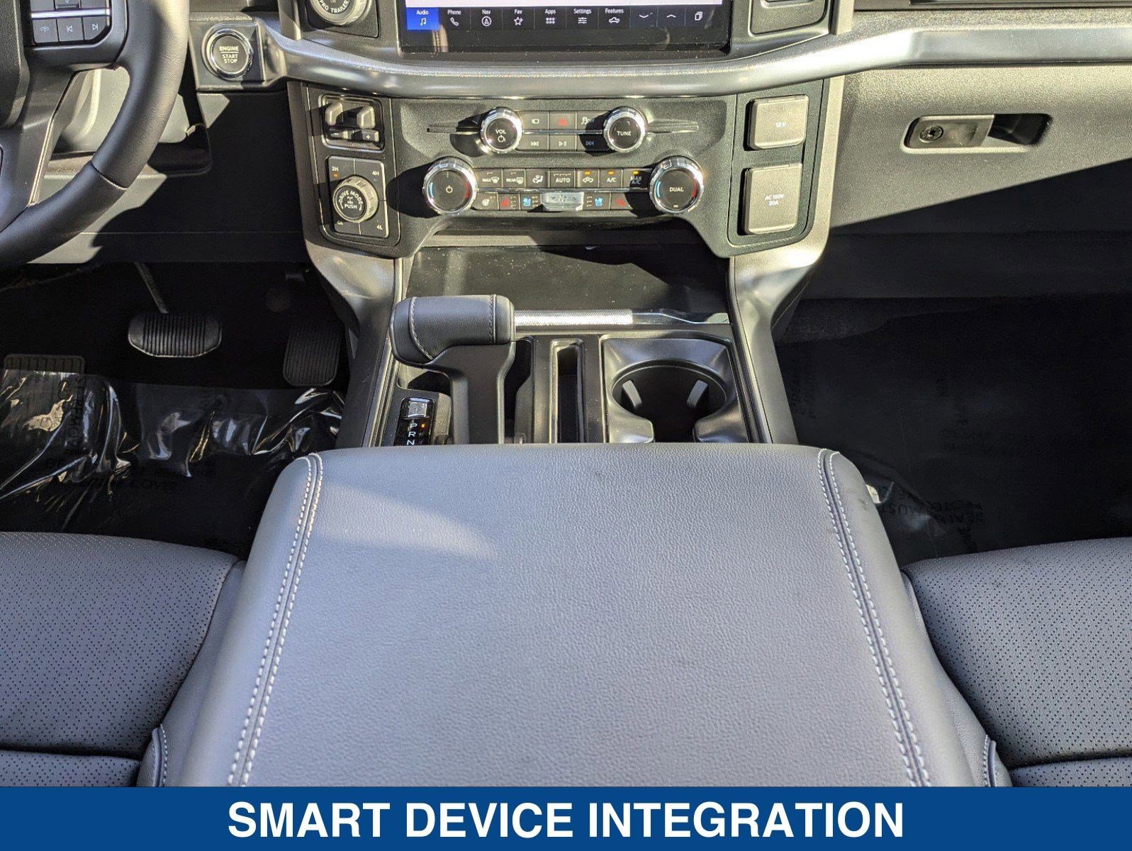 Used 2025 Ford F150 Lariat w/ Equipment Group 501A Mid image 18